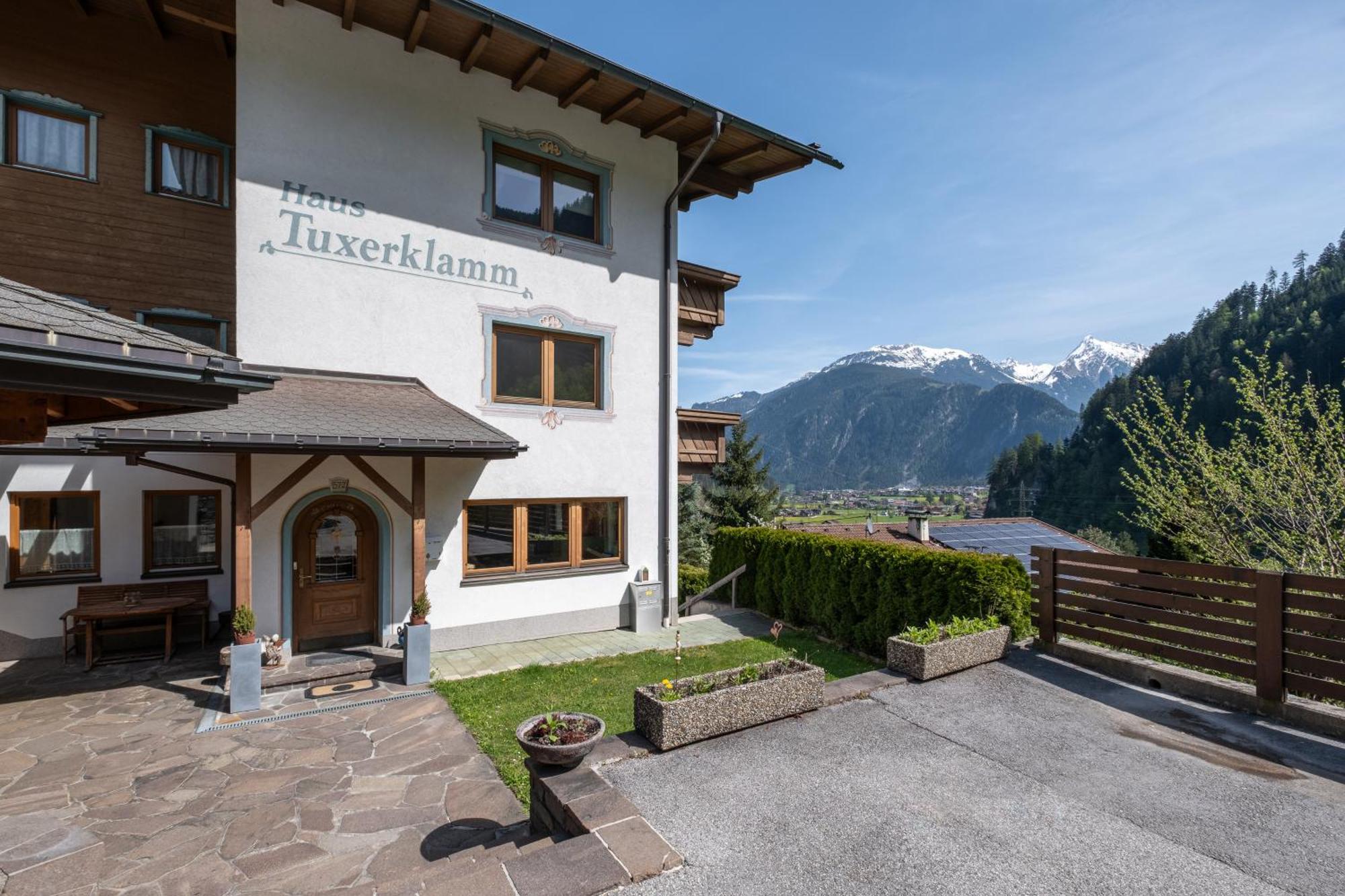 Апартаменты Haus Tuxerklamm Майрхофен Экстерьер фото